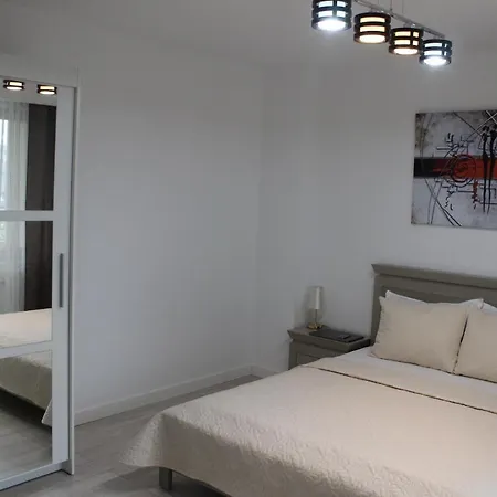 Luxury Center - Romana 4* Bükreş