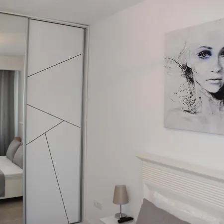 Luxury Center - Romana Apart Otel