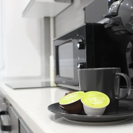 Luxury Center - Romana 4*