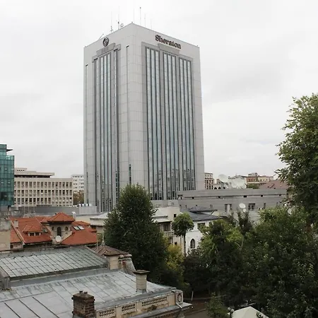 Luxury Center - Romana