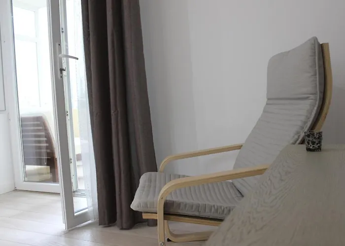 Luxury Center - Romana 아파트호텔 4*