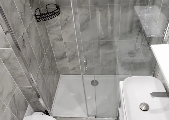 Luxury Center - Romana 아파트호텔