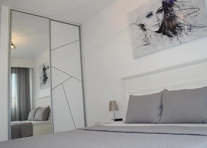 아파트호텔 Luxury Center - Romana 부쿠레슈티