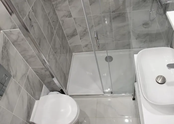 Luxury Center - Romana