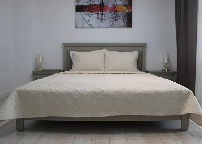 Luxury Center - Romana 4* Bukareszt